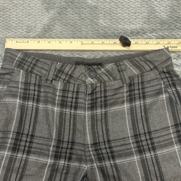 Vintage Y2k O'Neill Plaid Flat Front Plaid Shorts Men's Size 30 Inseam 11in Surf - Picture 3 of 9